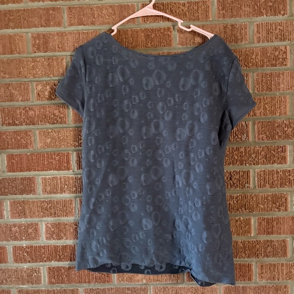 Armani Collezioni Gray Patterned Basic Short Sleeve Shirt Size Large - Picture 6 of 7